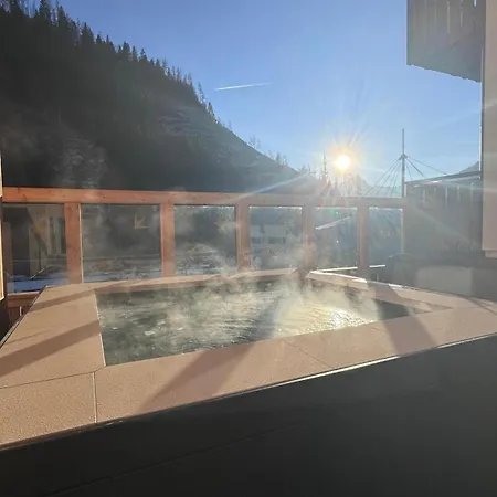 Naturae Wellness & 4* Alleghe