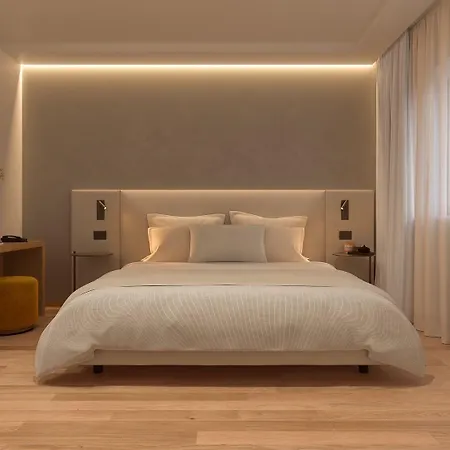 Naturae Wellness & 4*