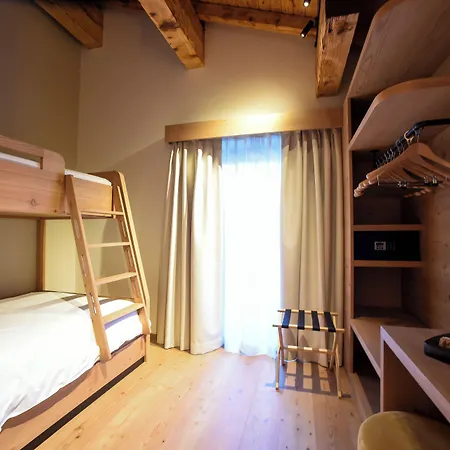מלון Naturae Wellness & 4*